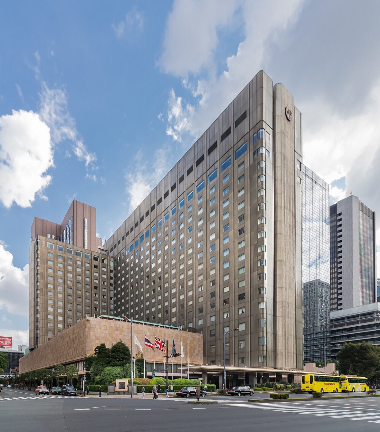 1280px imperial hotel tokyo by kakidai own work, cc by sa 3.0,