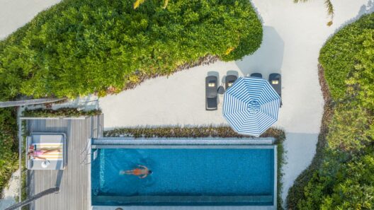 Le Meridien Maldives Private Pool Villa - Photo by Le Meridien Resort Maldives