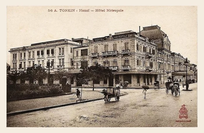 Metropole Hanoi on a postcard during the colonial time