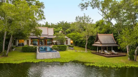 2 Bedroom Villa Garden at Banyan Tree Phuket - Photo by Banyan Tree Phuket